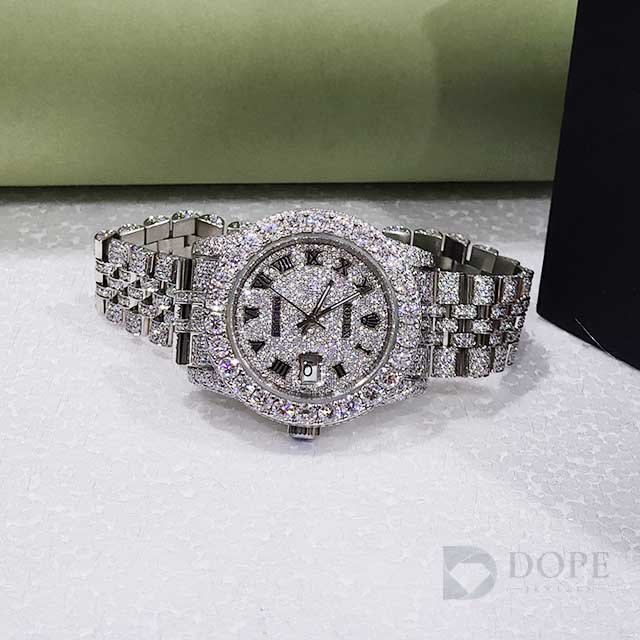 Luxury Fully Iced Out Diamond Watch