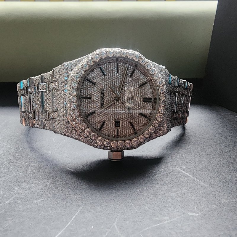 Elegant Full Iced Out Baguette Dial Diamond Watch