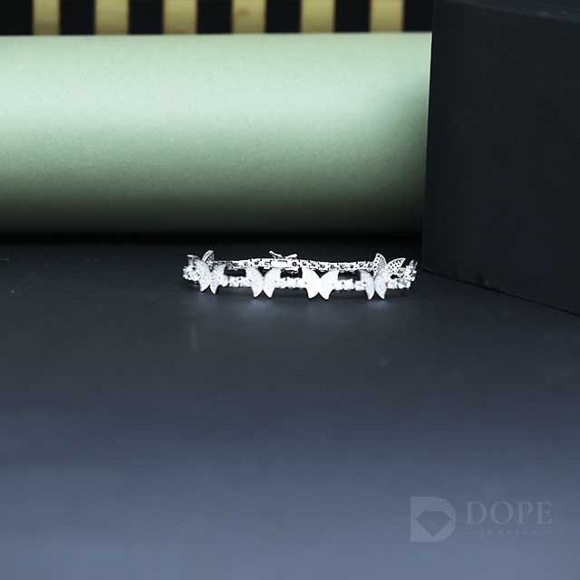 Butterfly Round Diamond Cut Jewelry Bracelet Alternate View