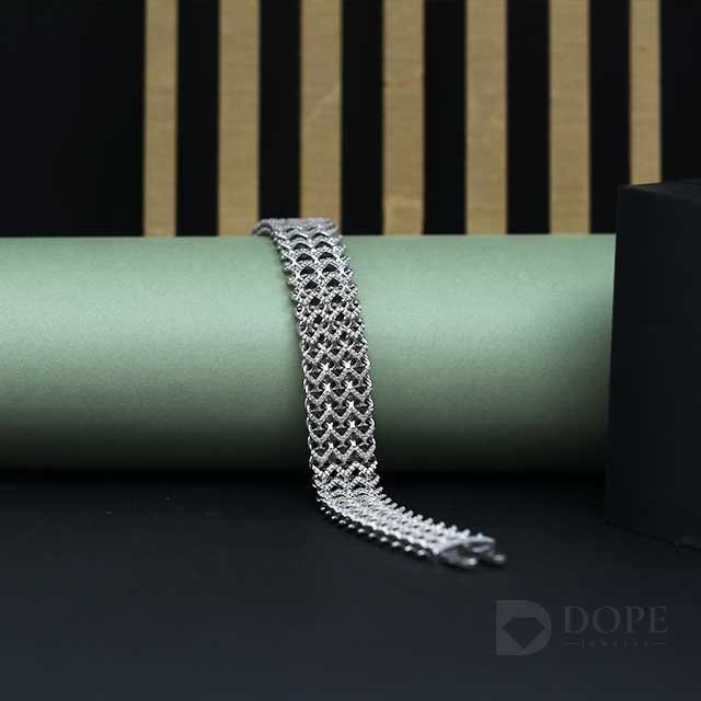 Classic Men's Round Cut Diamond Bracelet