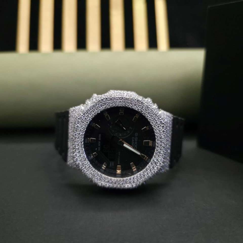 Custom Luxury Half Iced Out Black Dial Diamond Case