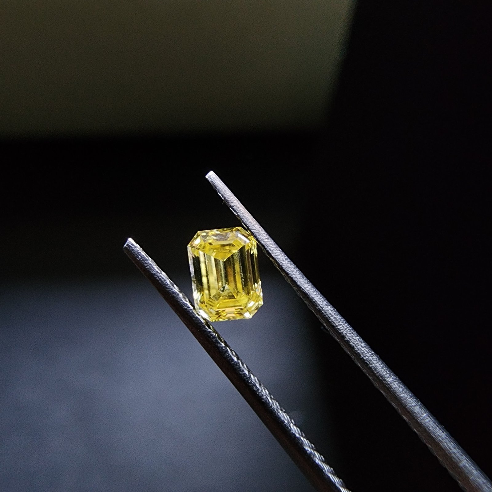 Elegant 0.20CT CVD Lab Grown Emerald Cut Fancy Yellow Color Filled IGI Certified Diamond