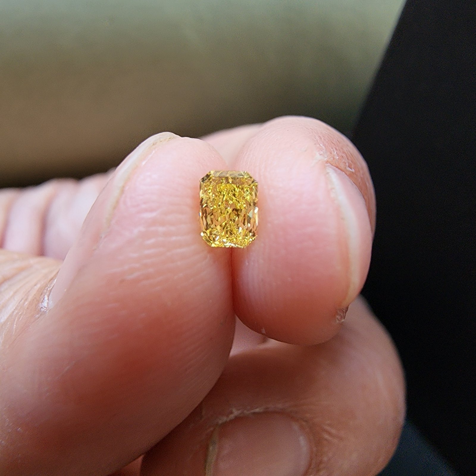 0.19CT High Quality Radiant Cut CVD Lab Grown Yellow Diamond Alternate View