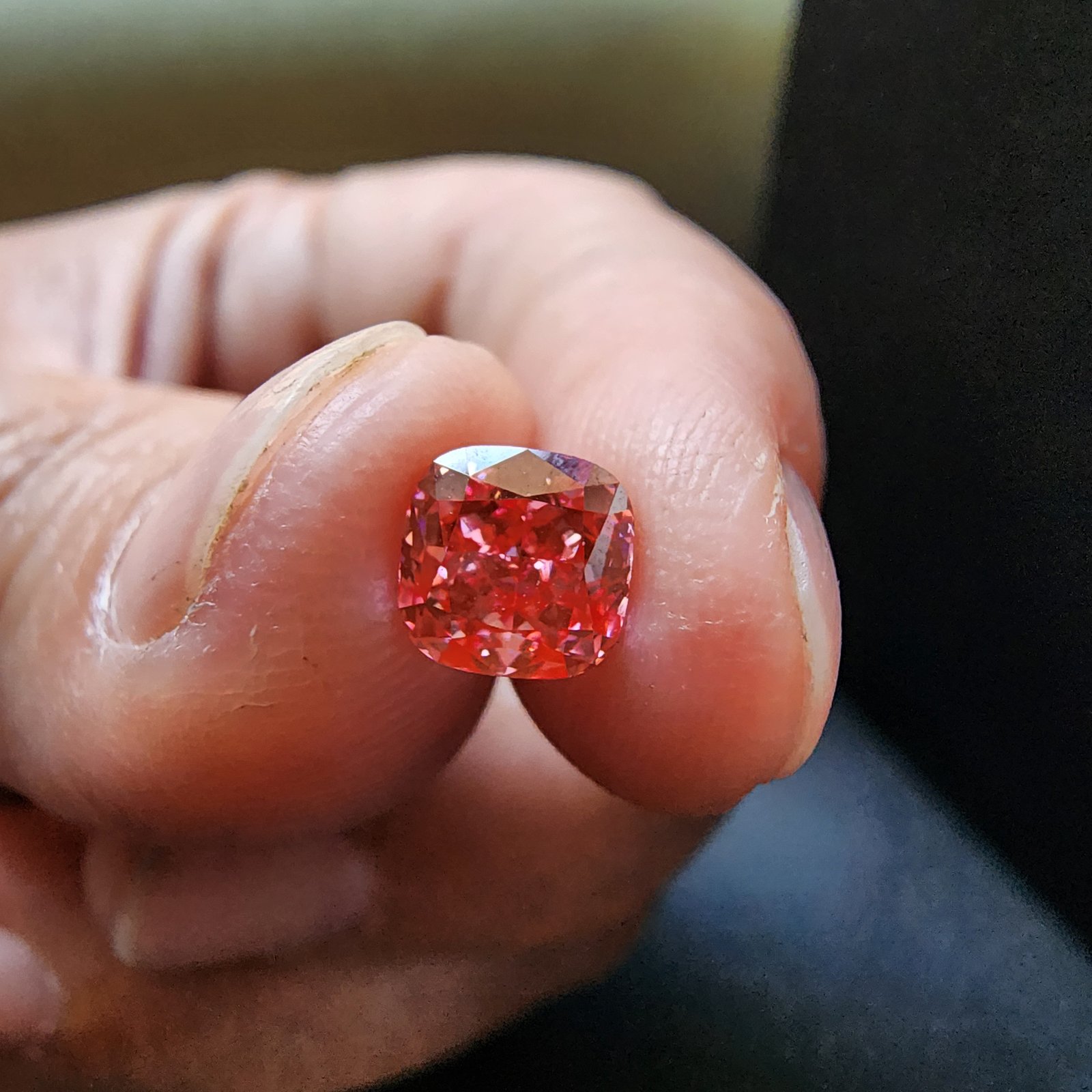 High Quality 1.00CT Cushion Cut CVD Lab Grown Filled Red Diamond Alternate View