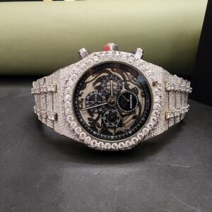 Fashion Half Iced Out Diamond Watch
