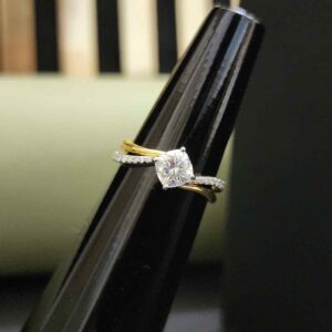 Luxury Cushion Cut Trendy Moissanite Ring